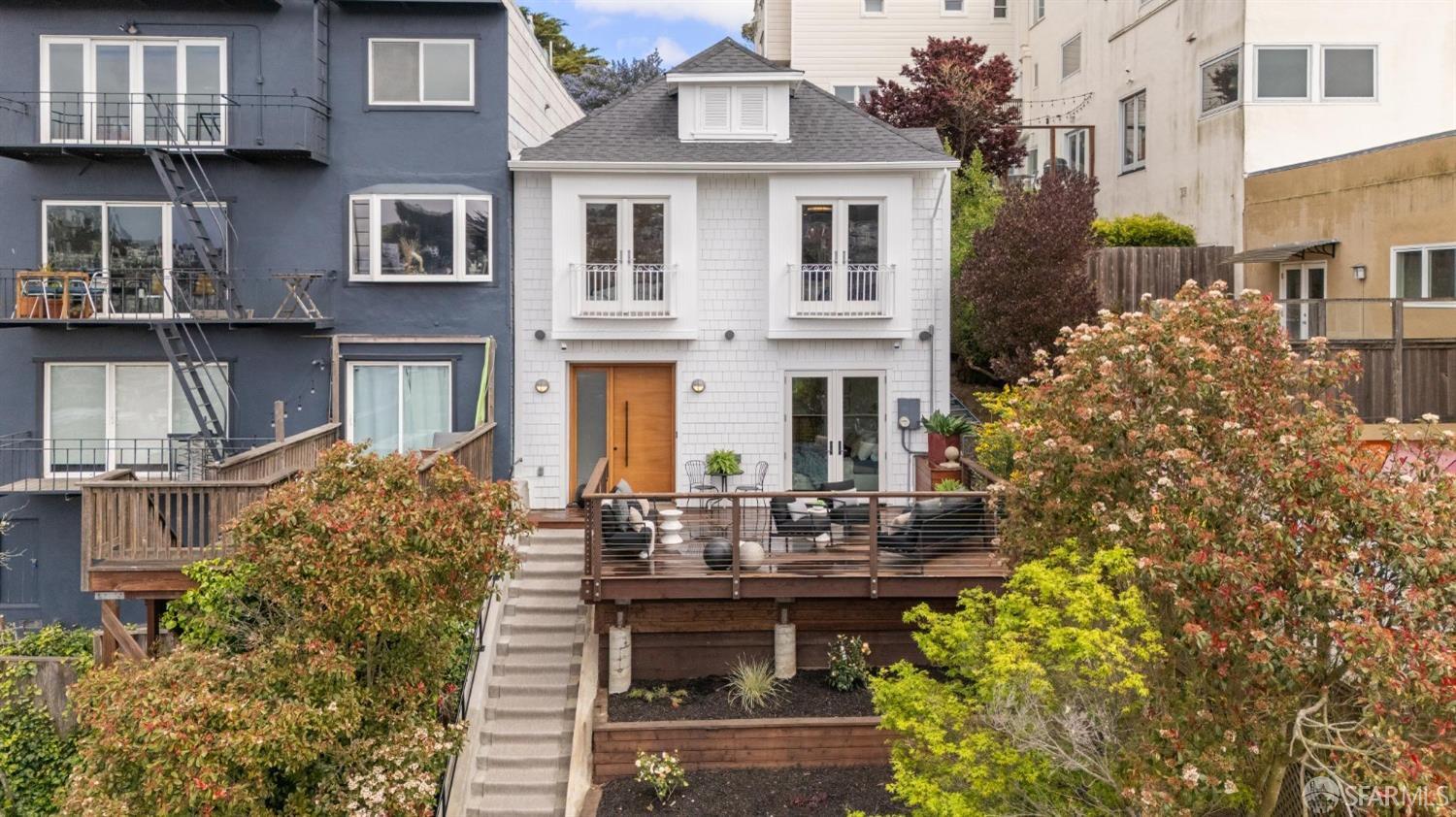 731 Noe Street