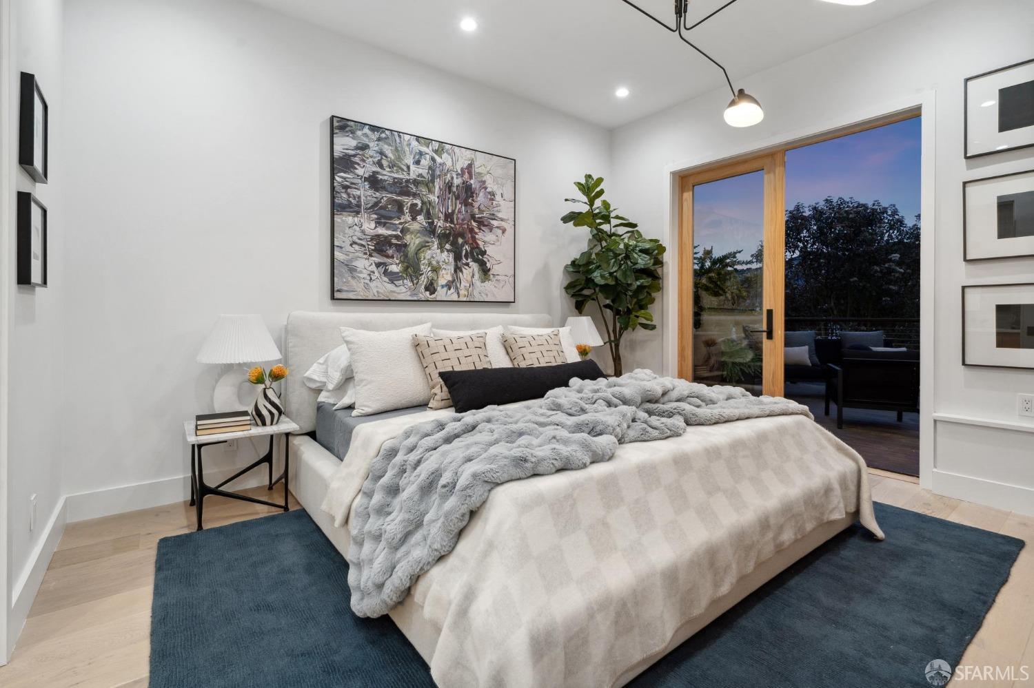 731 Noe Street