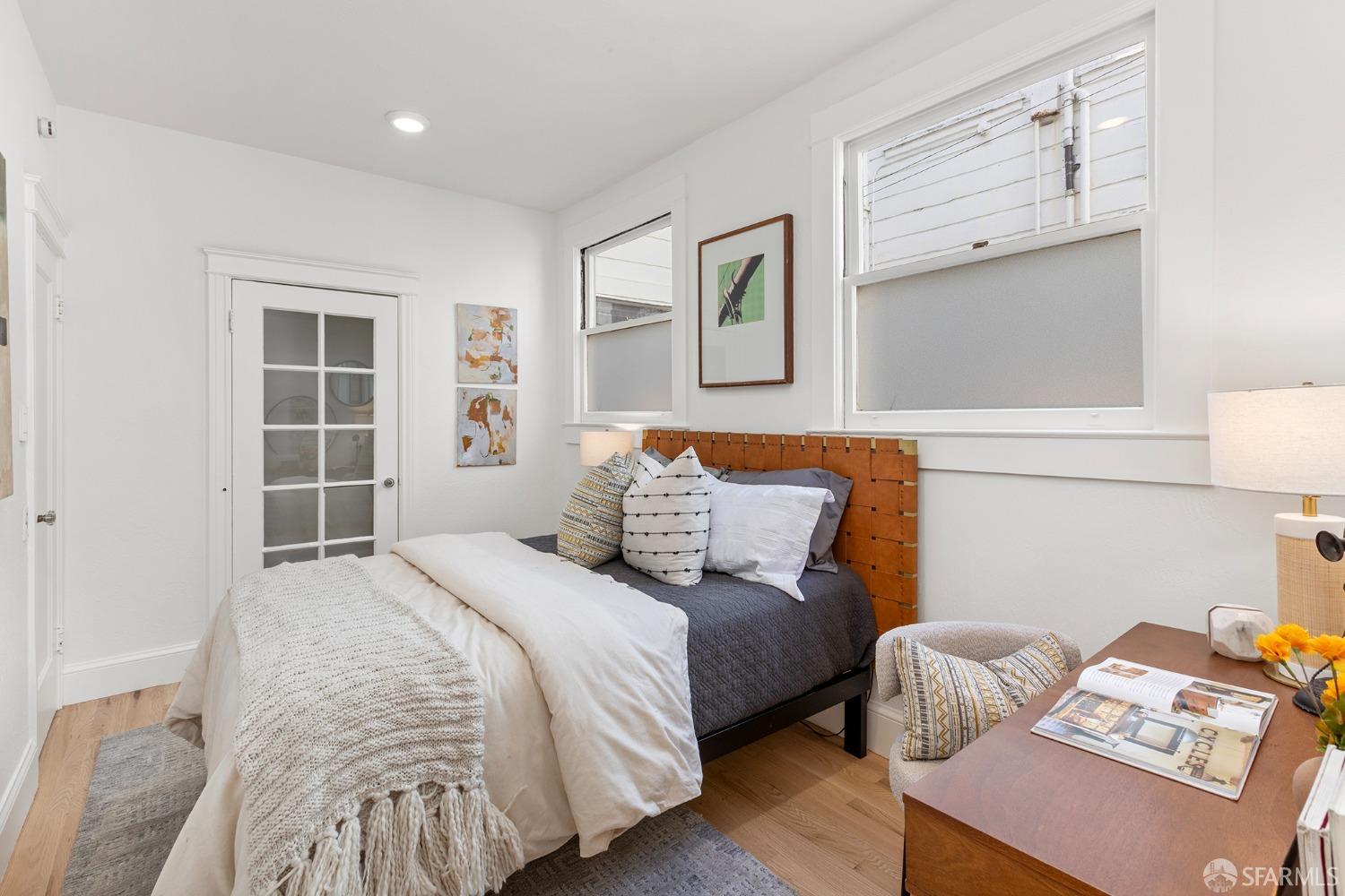 1209 Oak Street # 2