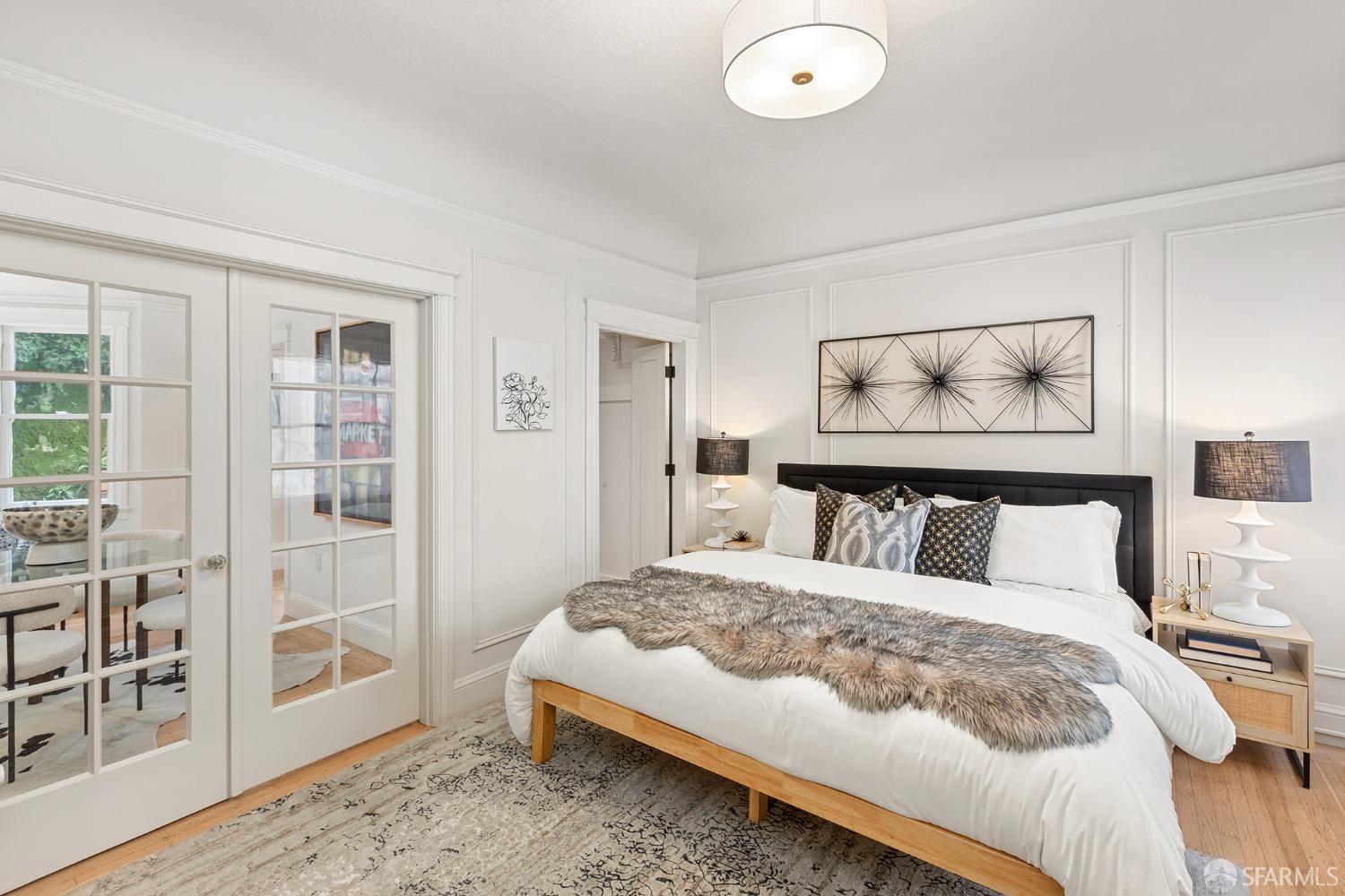 1209 Oak Street # 2
