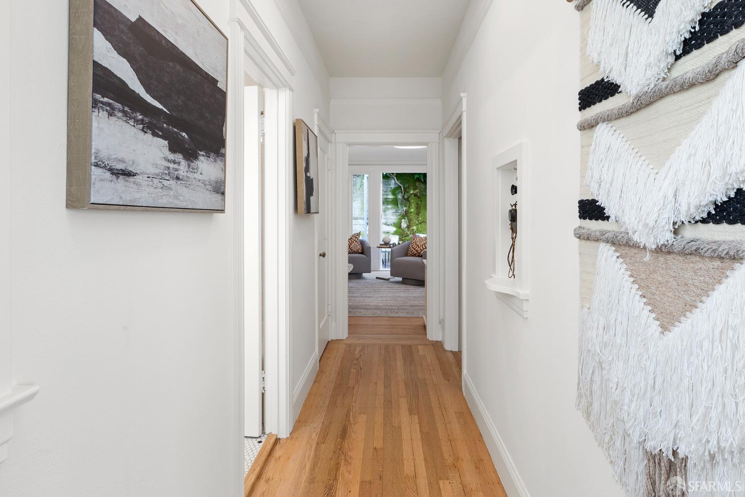 1209 Oak Street # 2