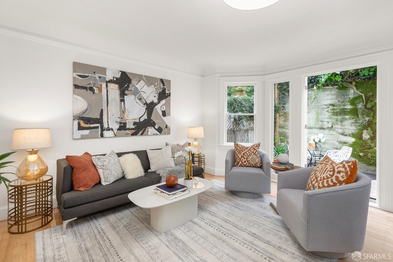 1209 Oak Street # 2