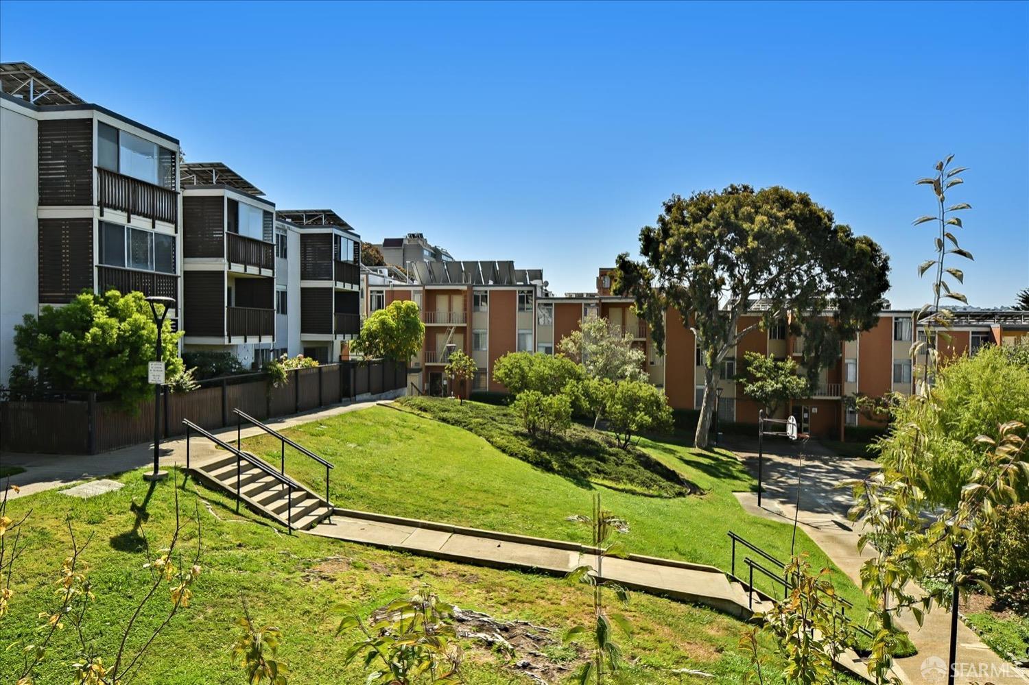 1545 Geary Boulevard # 3