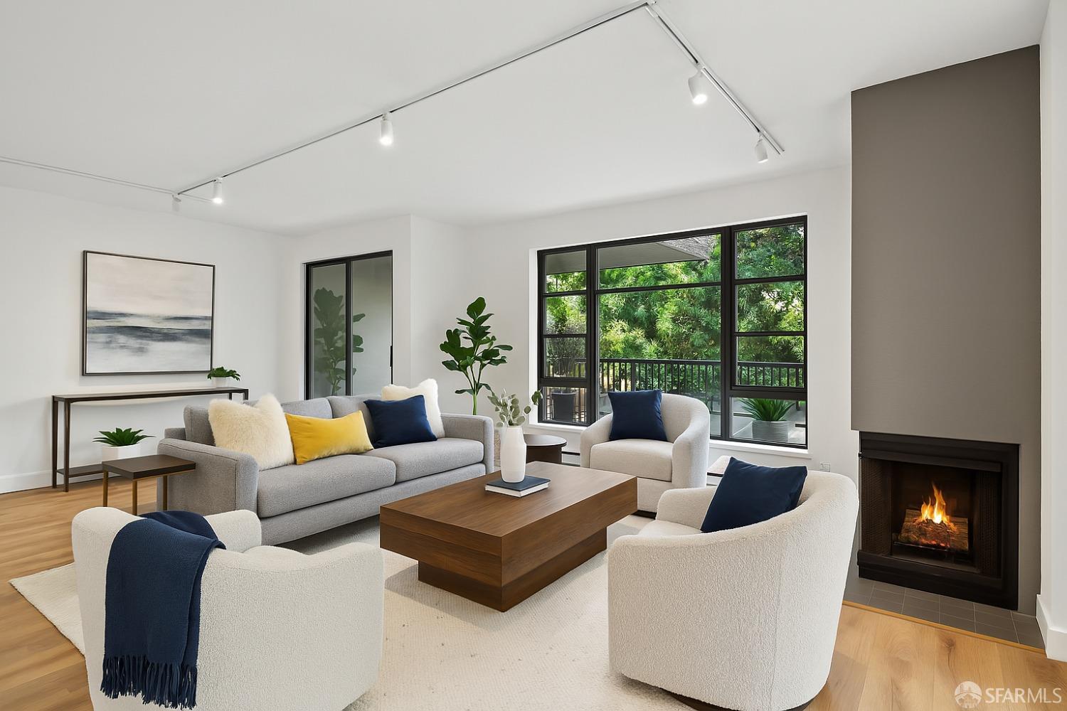 1440 Broadway # 102