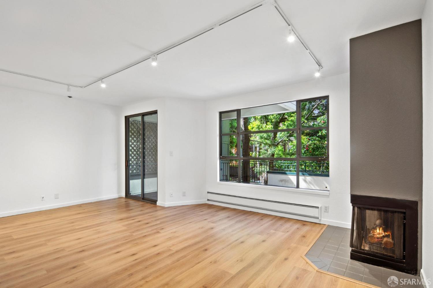 1440 Broadway # 102