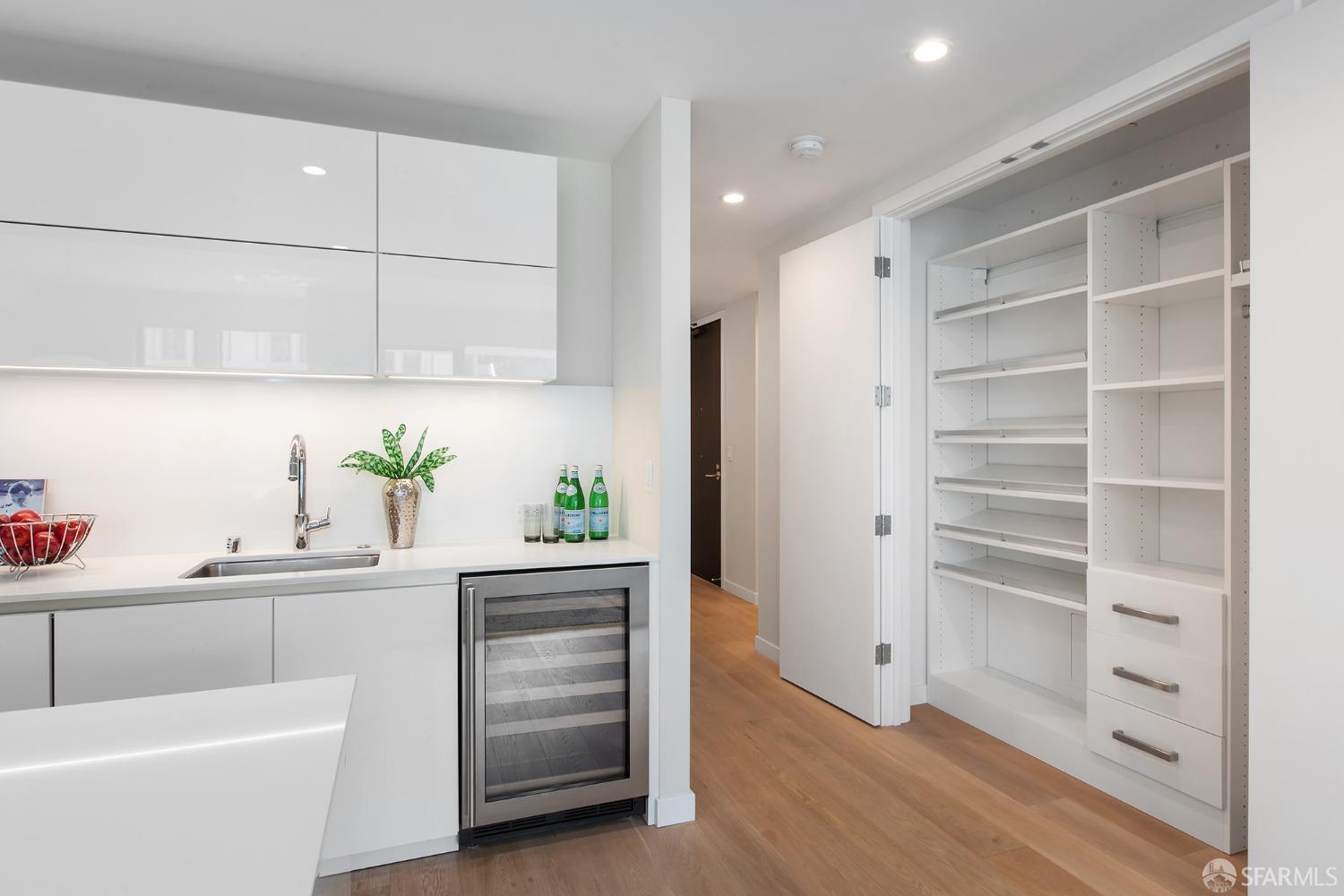 1650 Broadway Street # 304