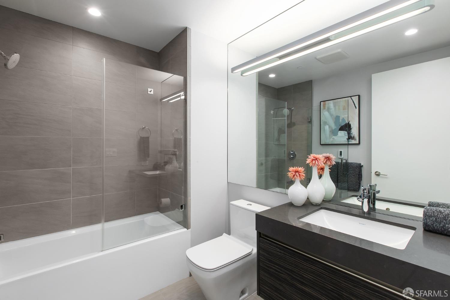 1650 Broadway Street # 304