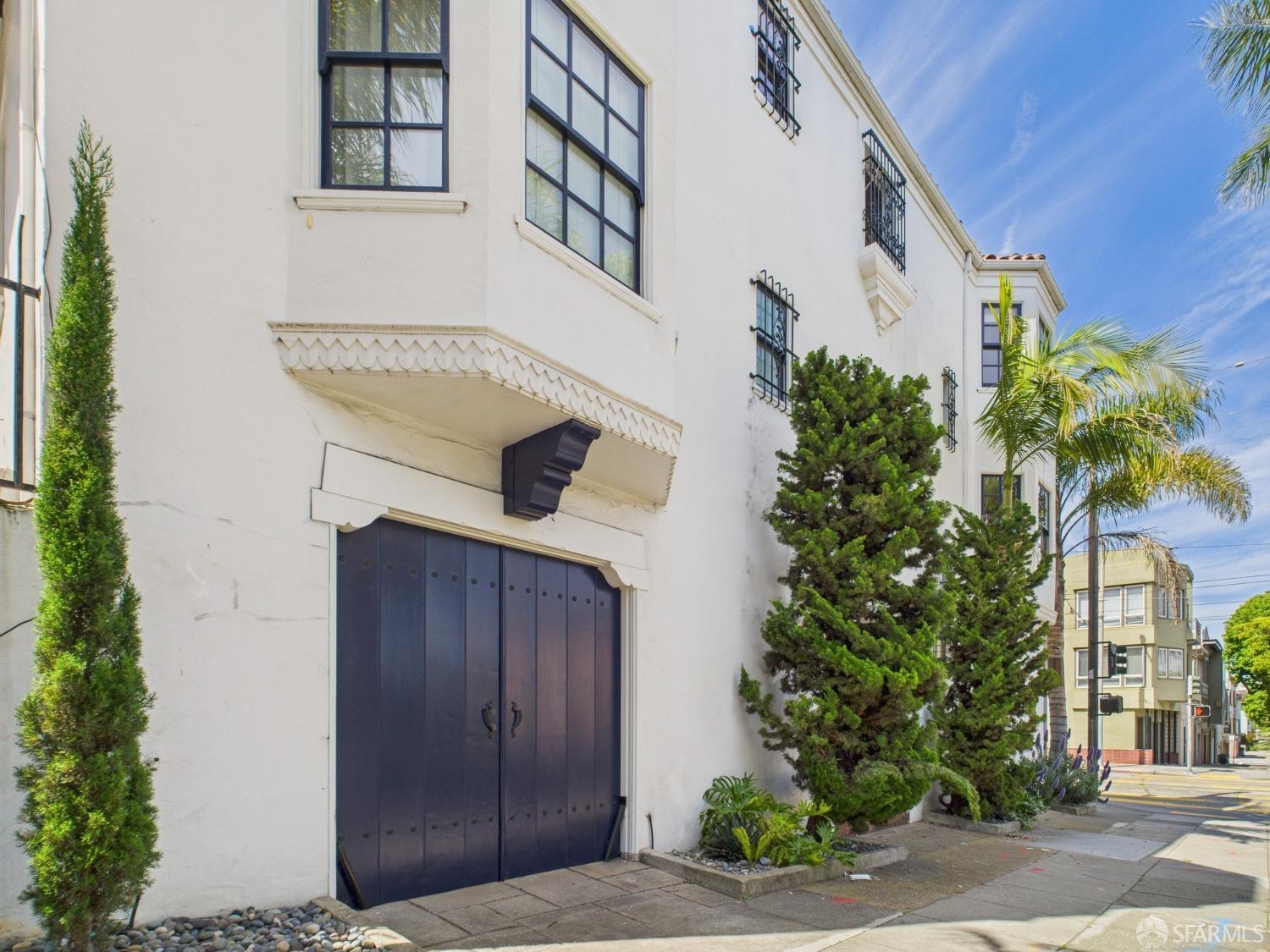 1708 Dolores Street