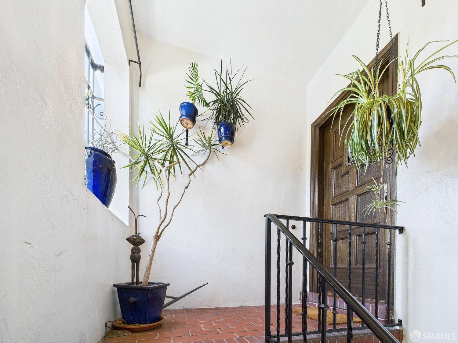 1708 Dolores Street