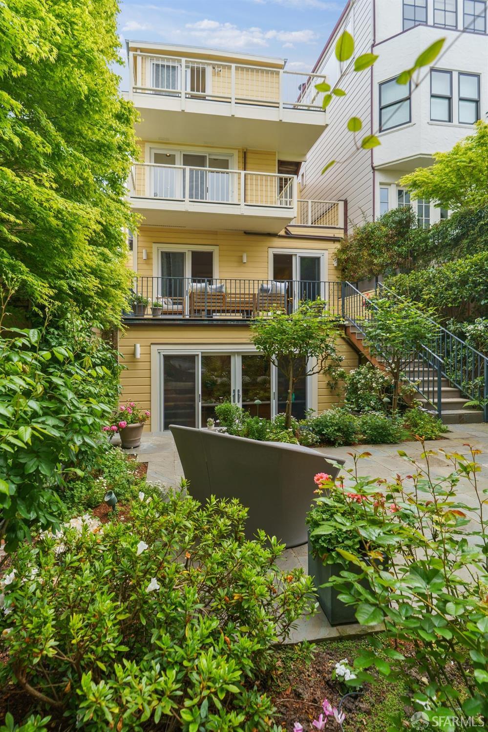 2655 Steiner Street