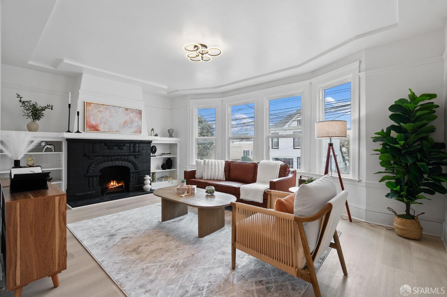 219 De Montfort Avenue