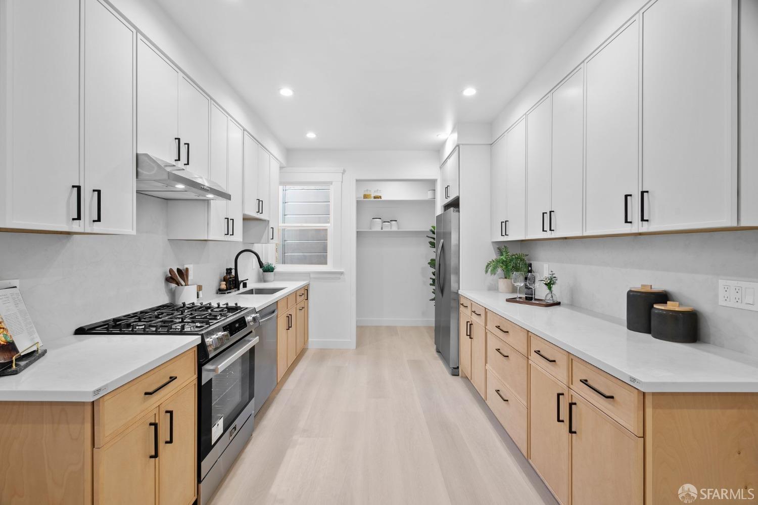 219 De Montfort Avenue