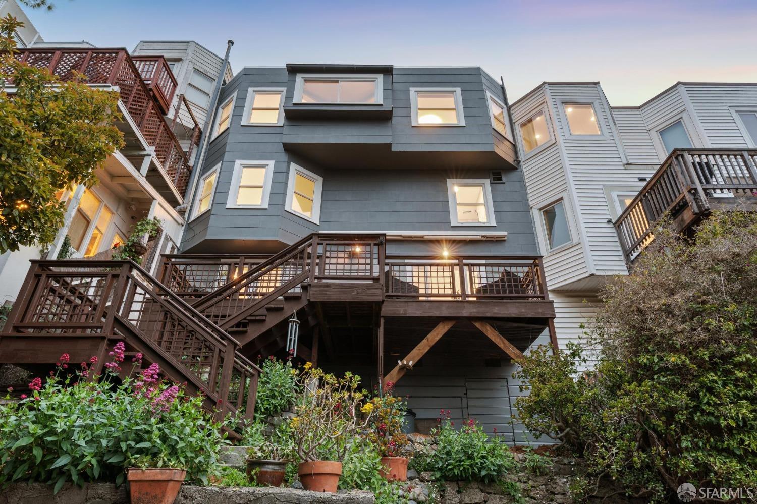 51 Deming Street
