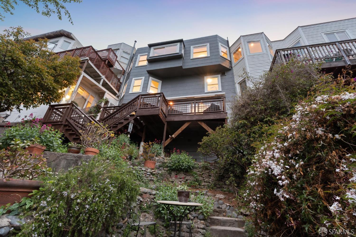 51 Deming Street