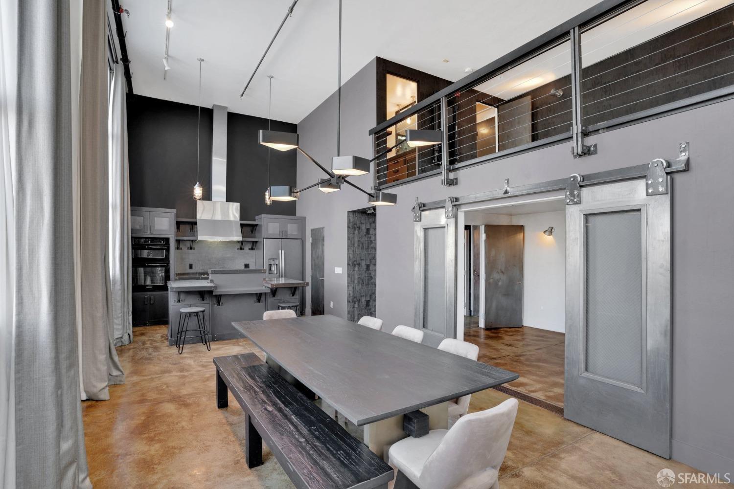 1 Clarence Place # 18