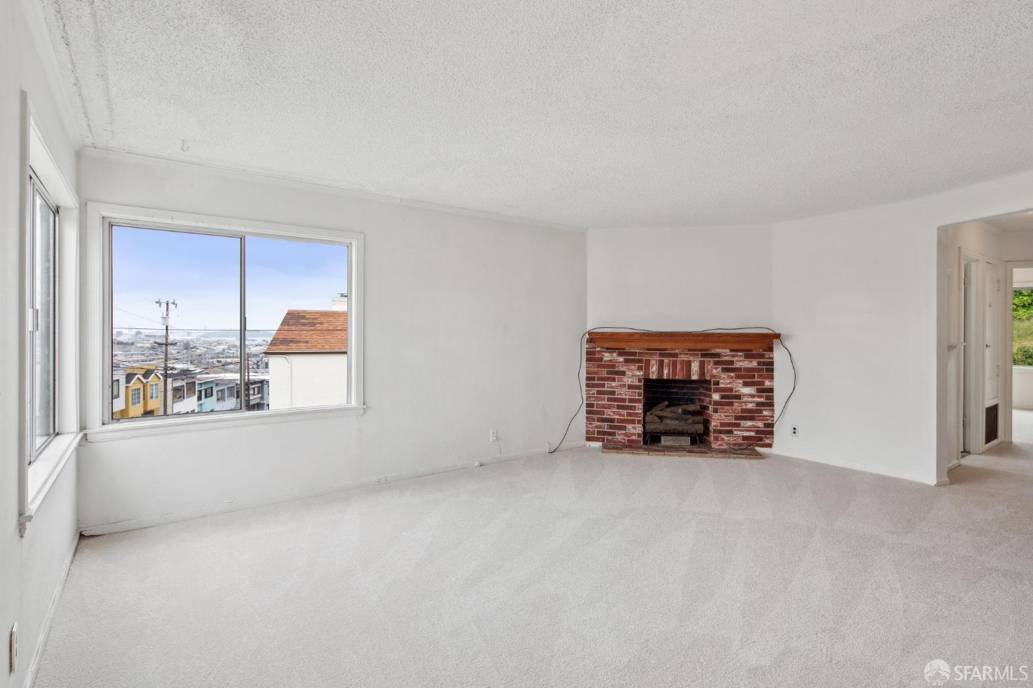 209 Bridgeview Drive