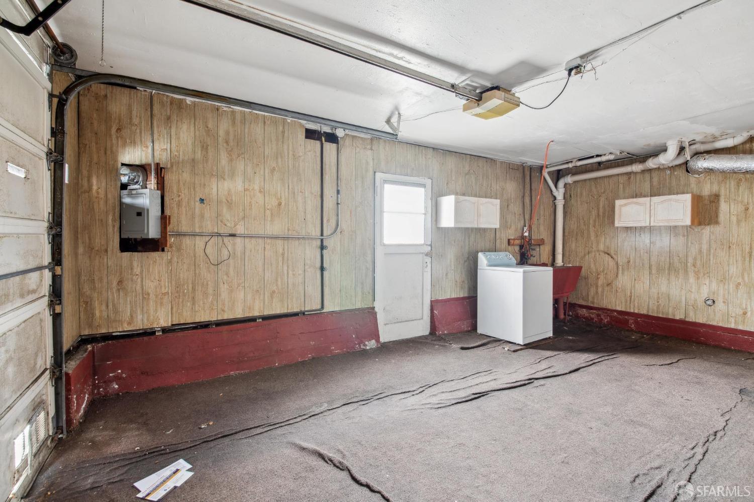209 Bridgeview Drive