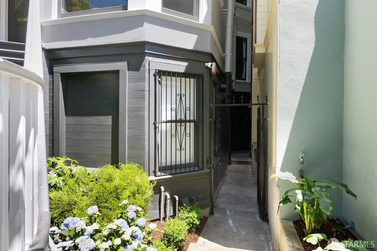 116 Lyon Street # 1