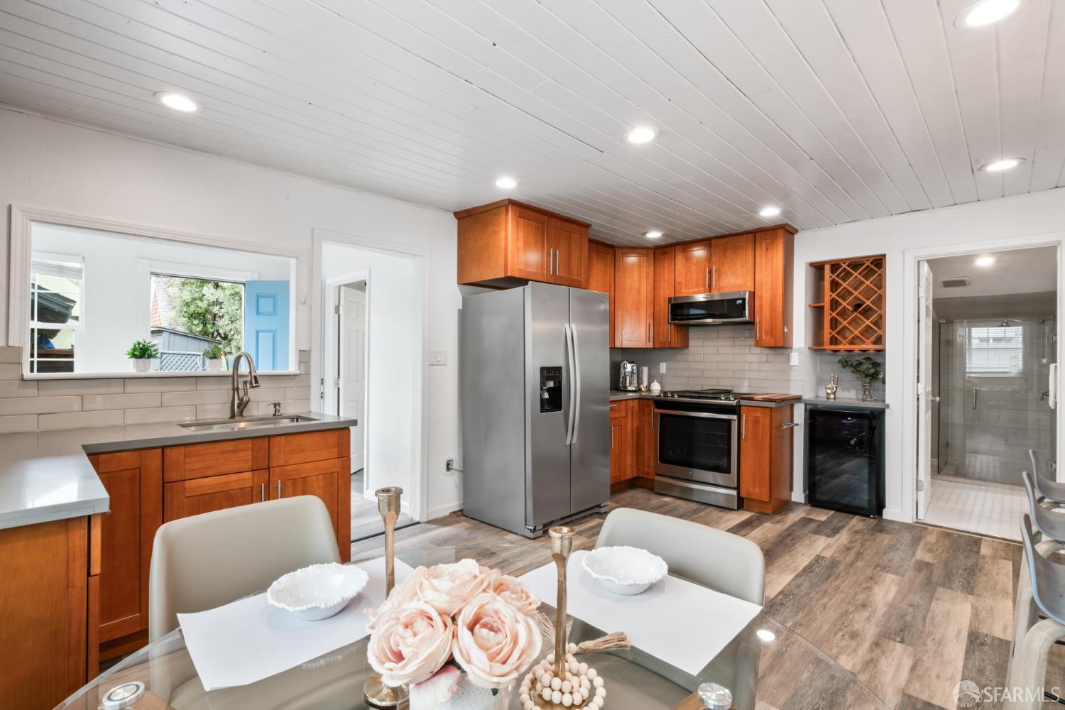 77 Clarendon Road