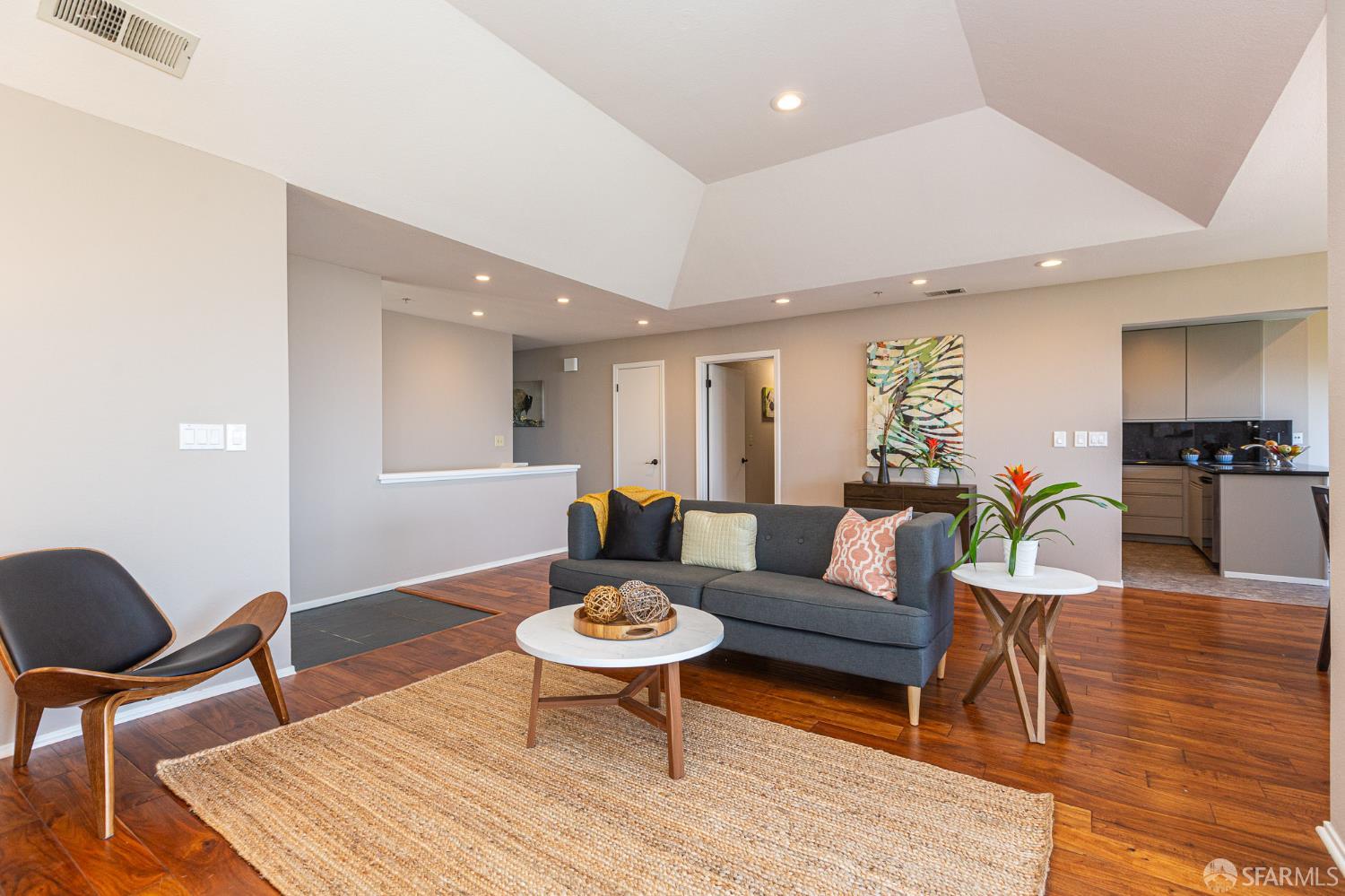 460 Pointe Pacific Drive # 4