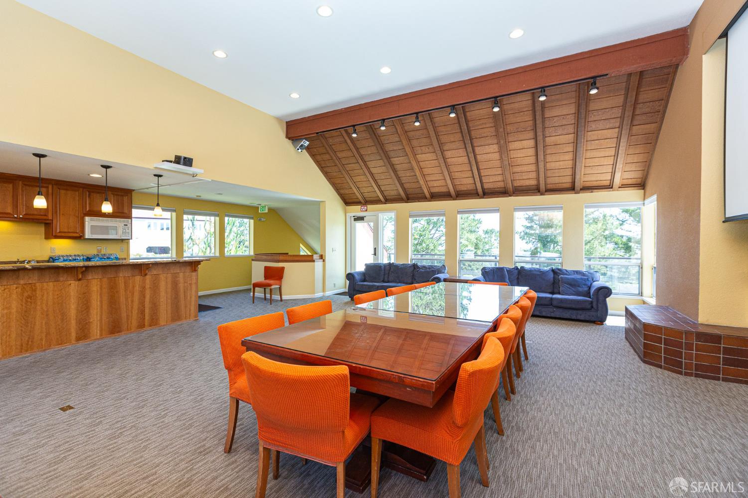 460 Pointe Pacific Drive # 4