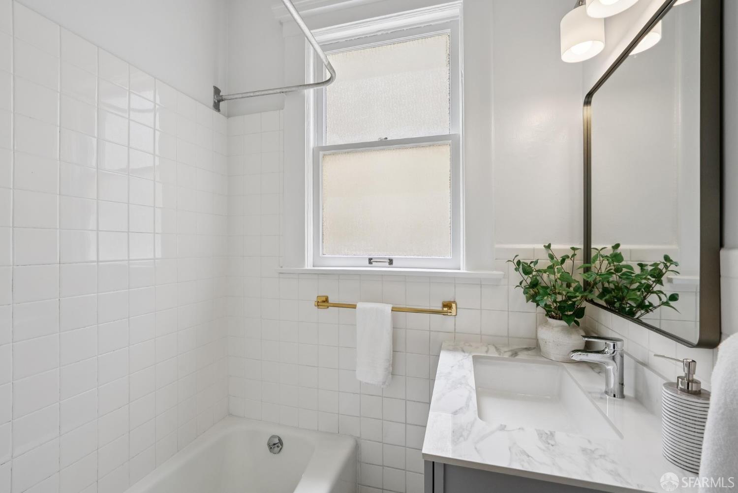 5050A-50B Walter Street