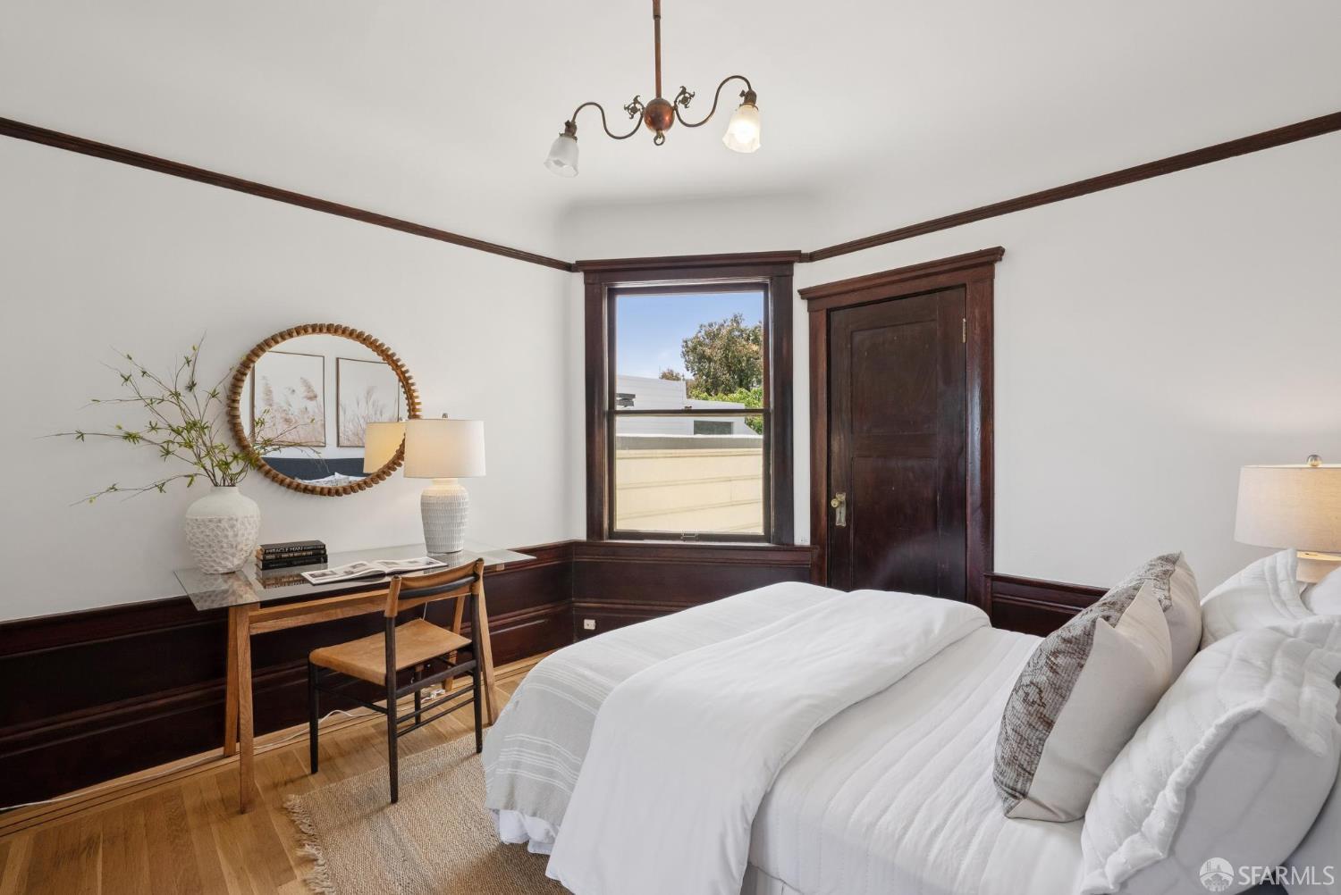 5050A-50B Walter Street