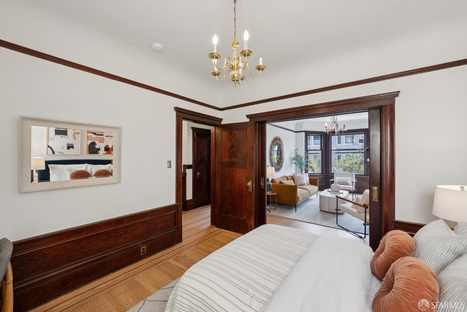 5050A-50B Walter Street