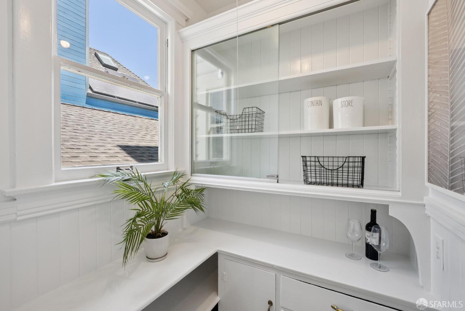5050A-50B Walter Street