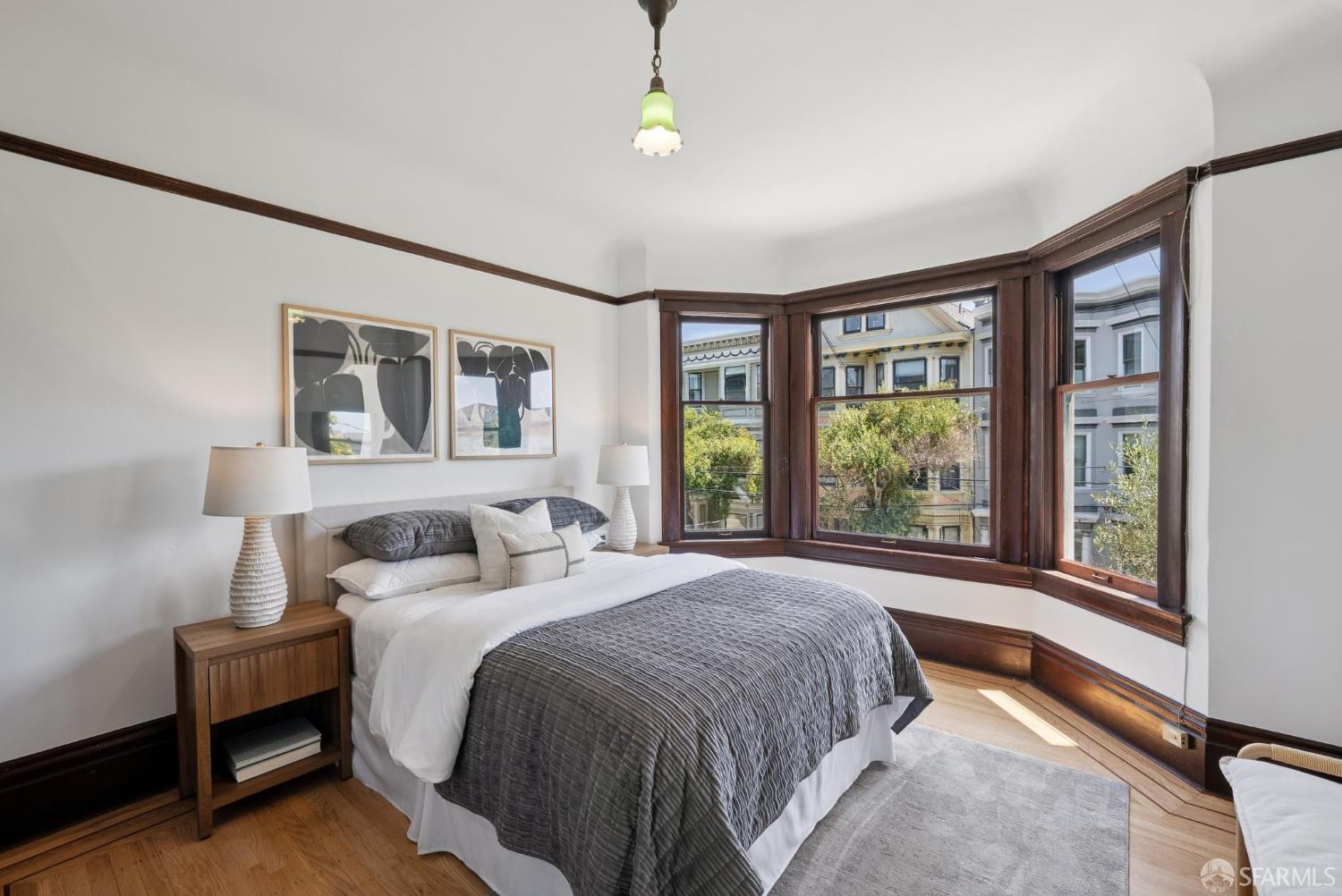 5050A-50B Walter Street