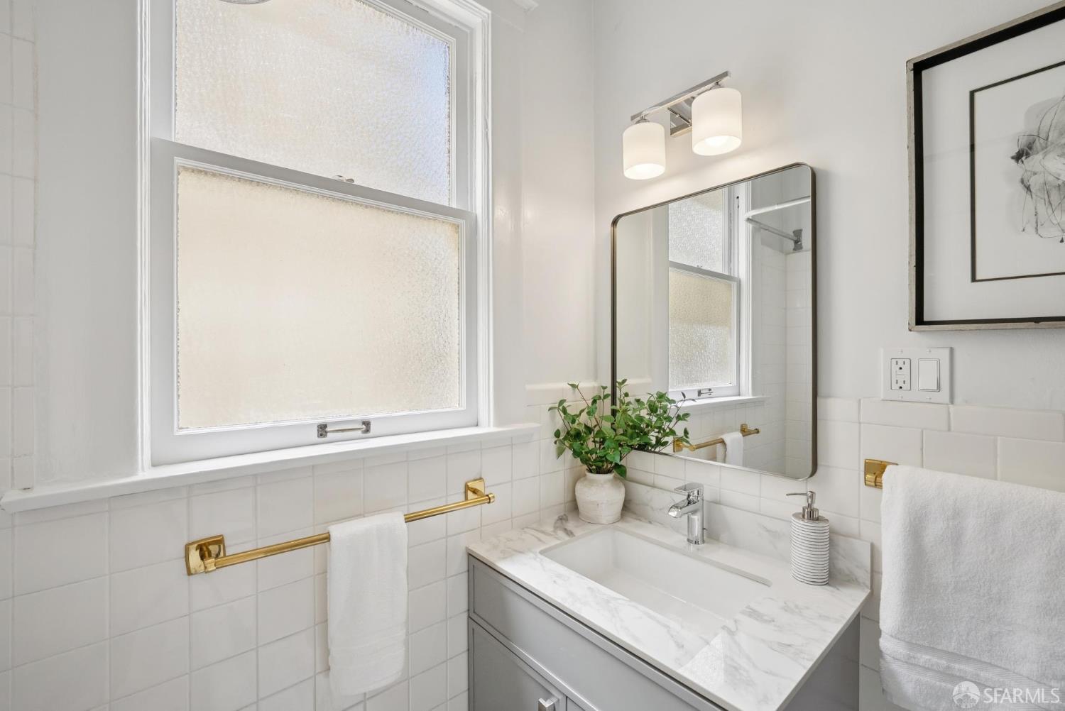 5050A-50B Walter Street