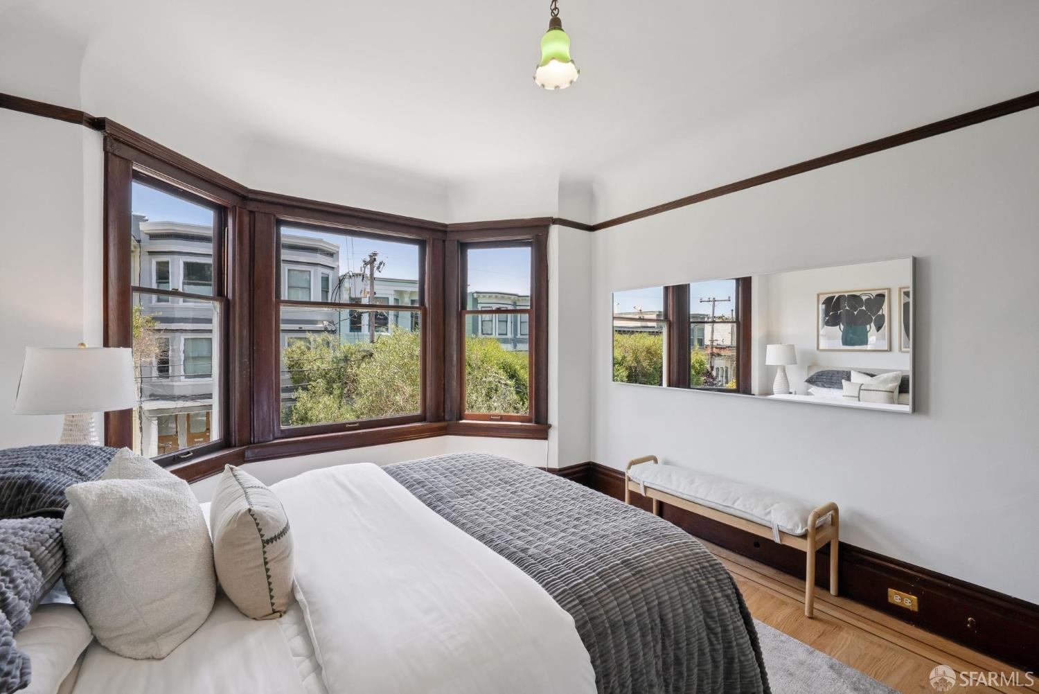 5050A-50B Walter Street