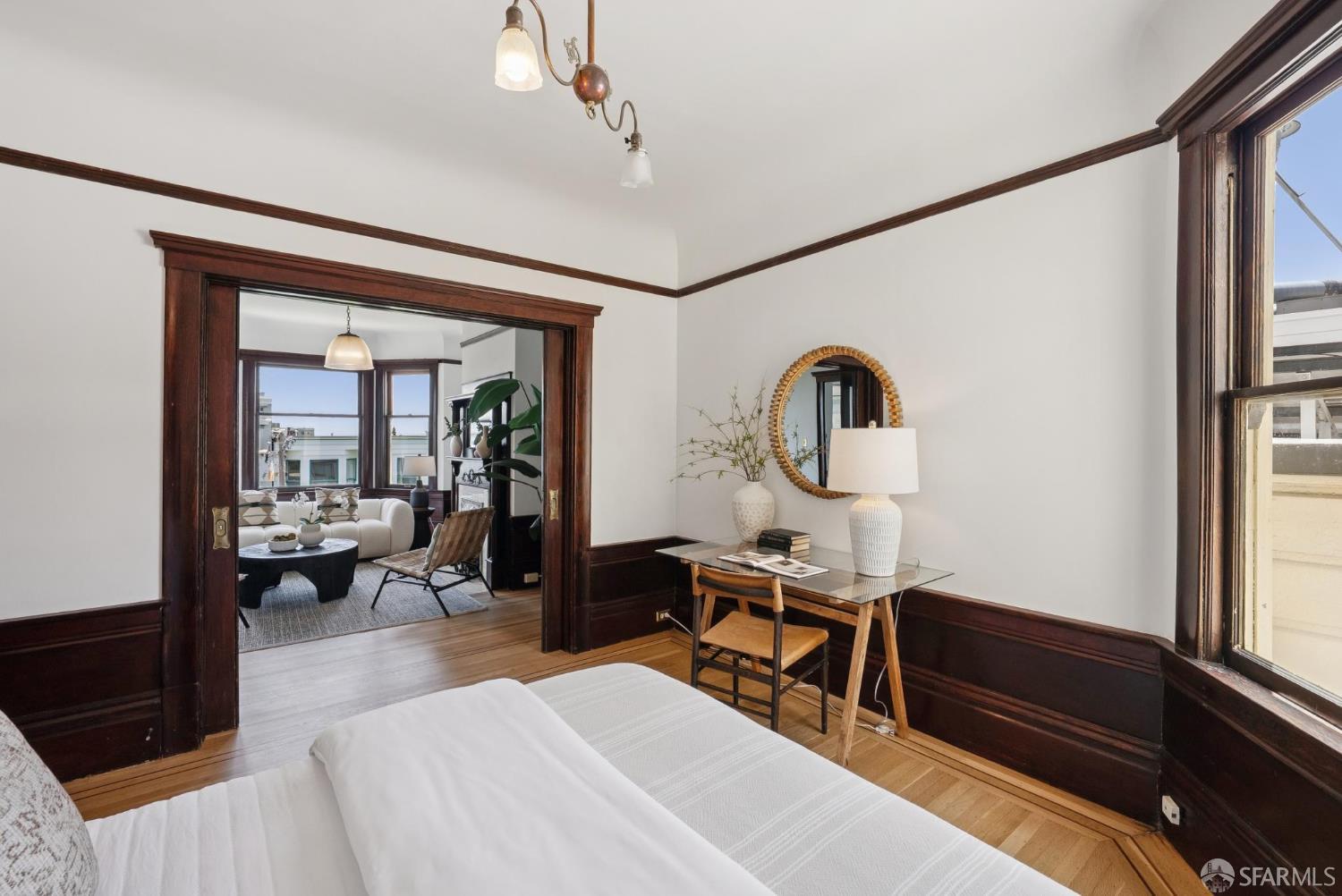 5050A-50B Walter Street