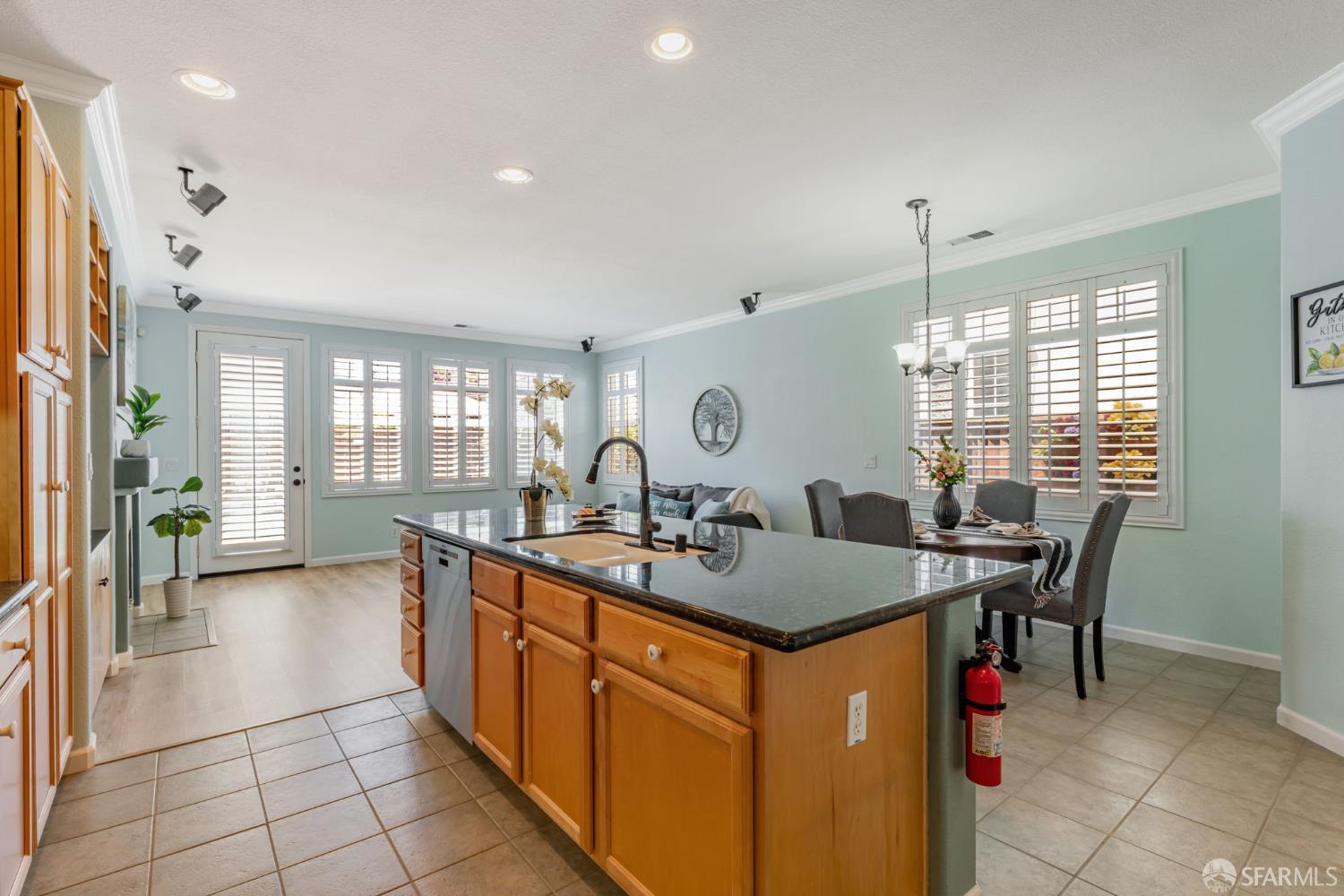 2772 Shellgate Circle