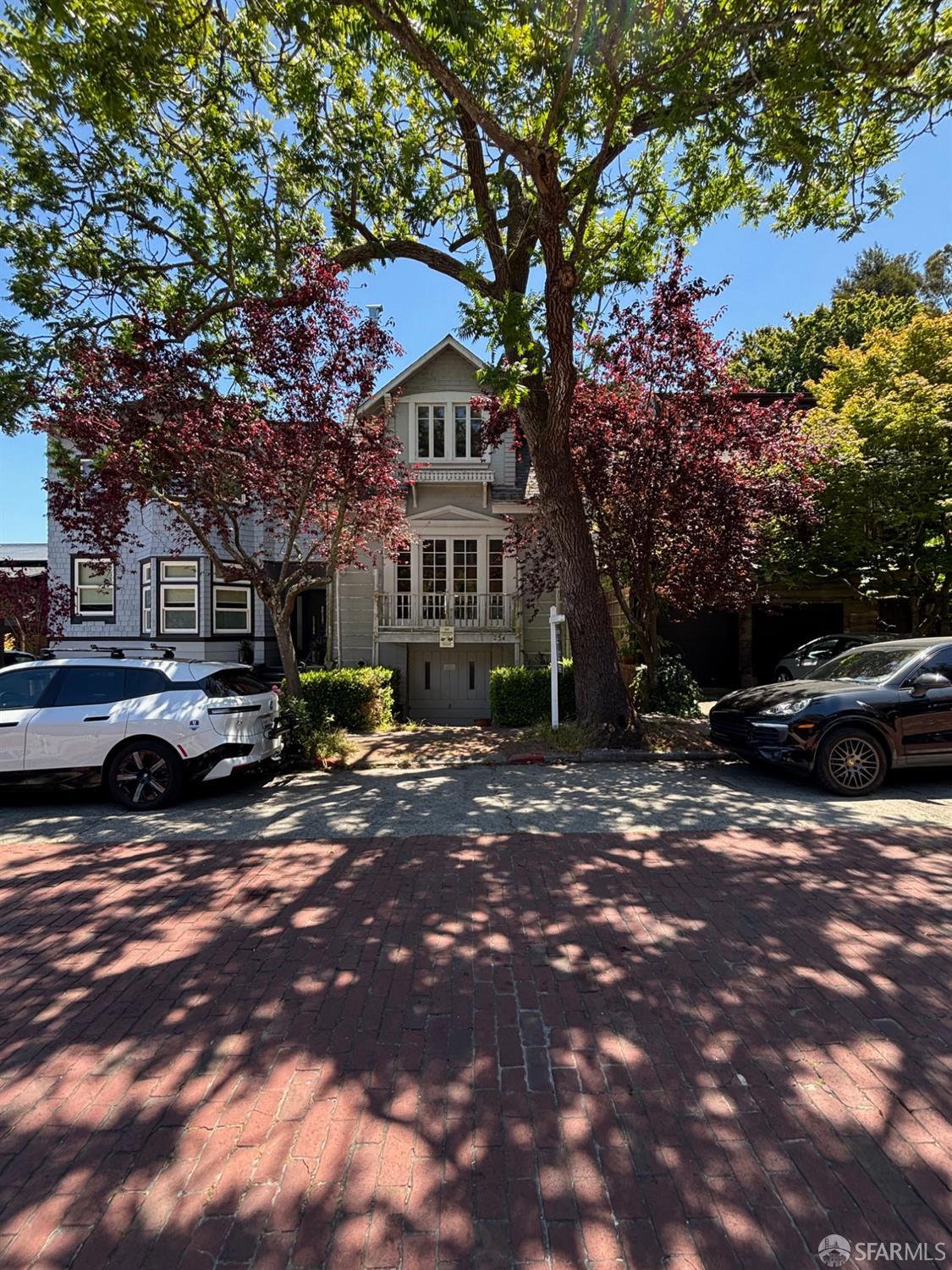 254 Edgewood Avenue