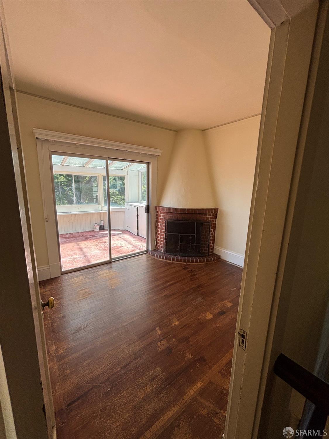254 Edgewood Avenue