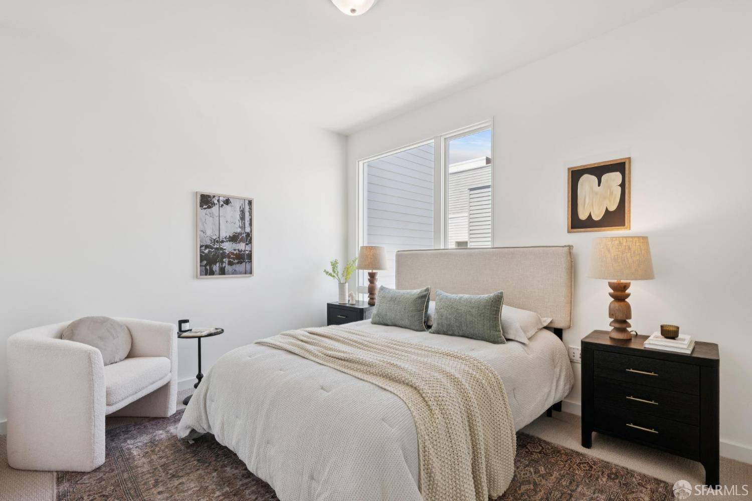 100 Avocet Way