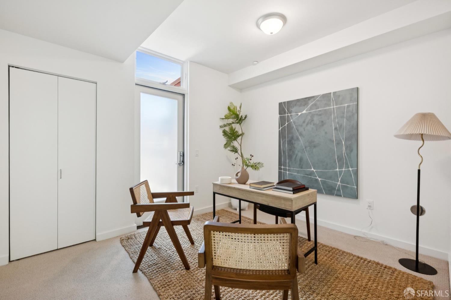 100 Avocet Way