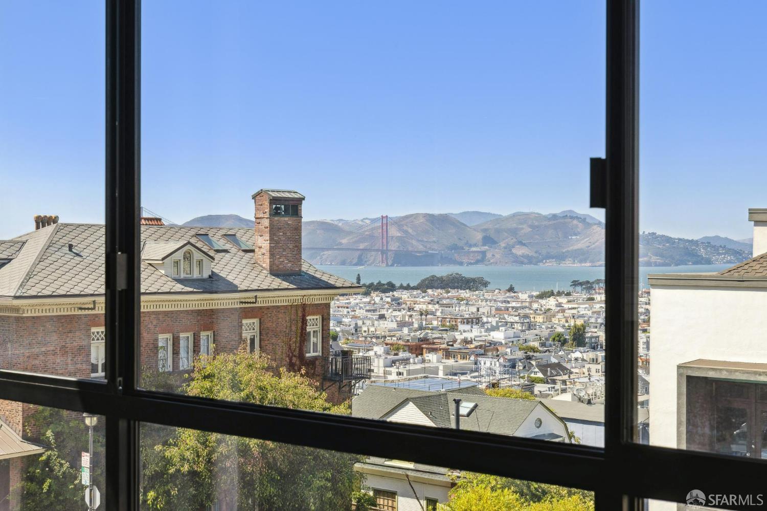 2295 Vallejo Street # 405