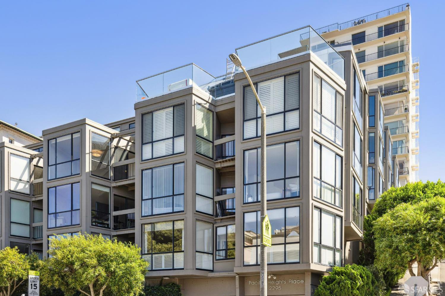 2295 Vallejo Street # 405