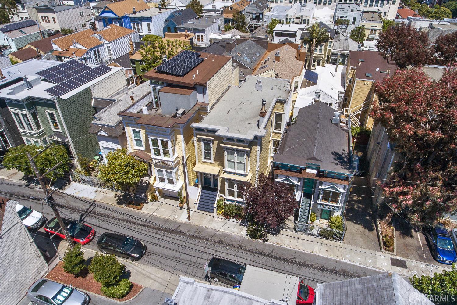 69 Pond Street