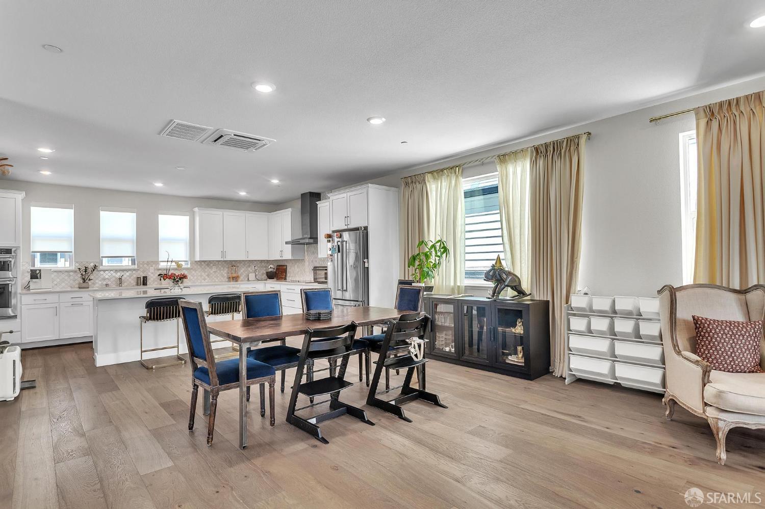 2821 San Jacinto Lane