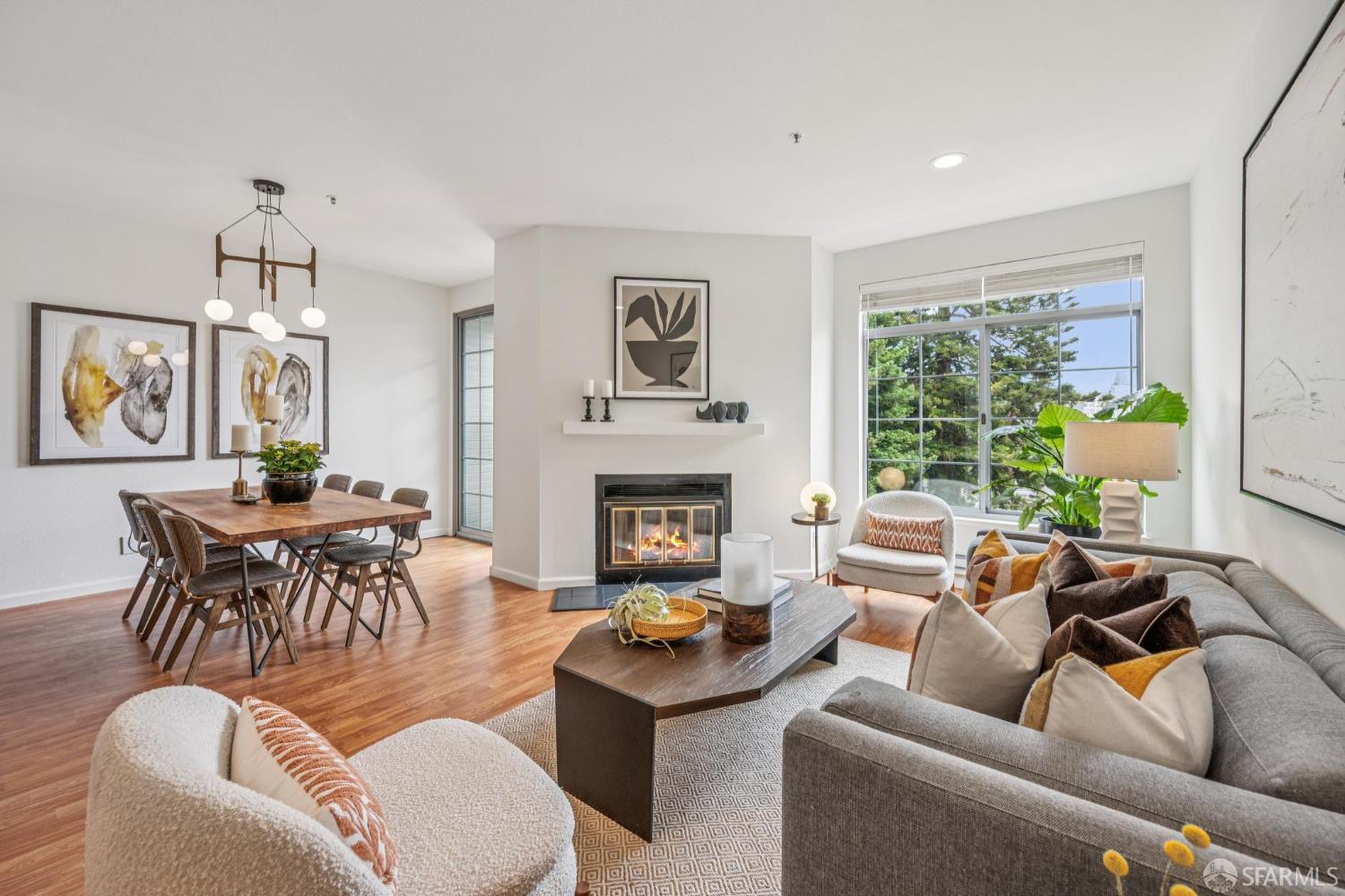 2060 Sutter Street # 405