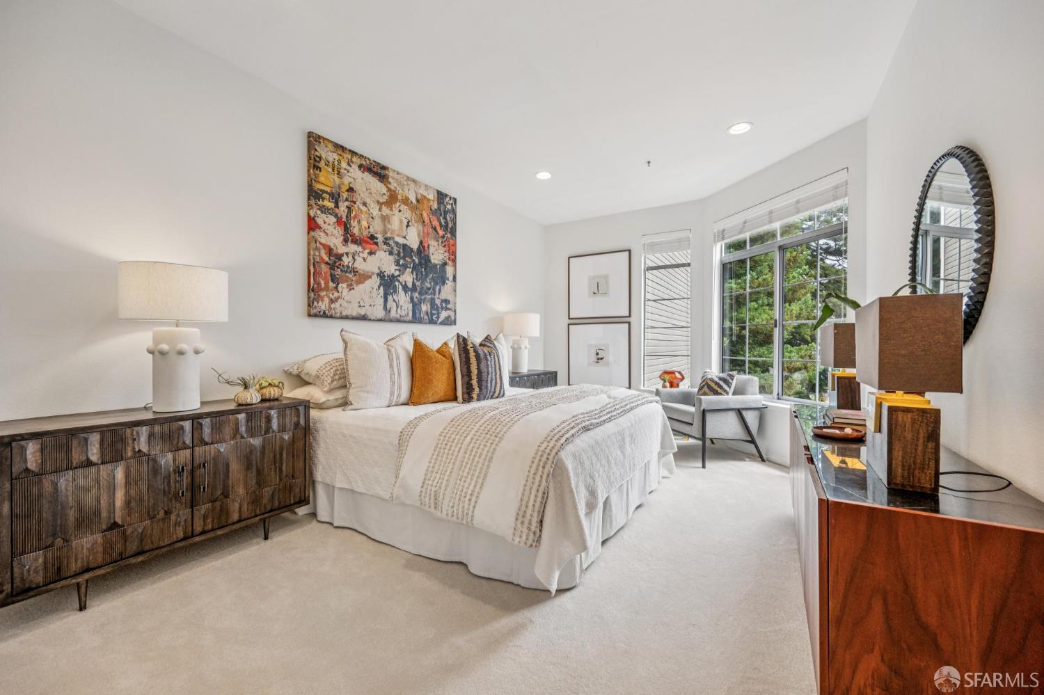 2060 Sutter Street # 405