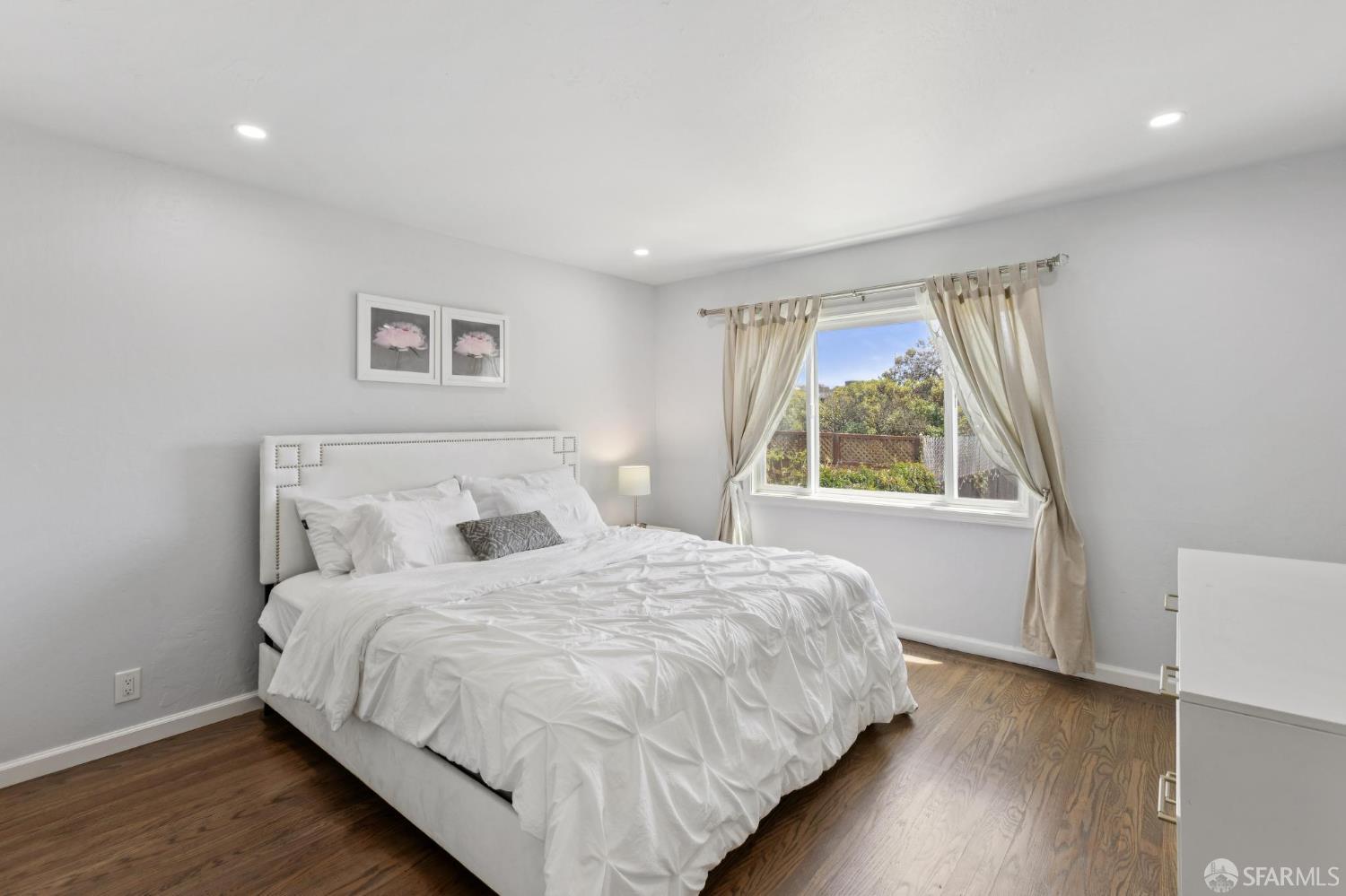 15 Belle Avenue