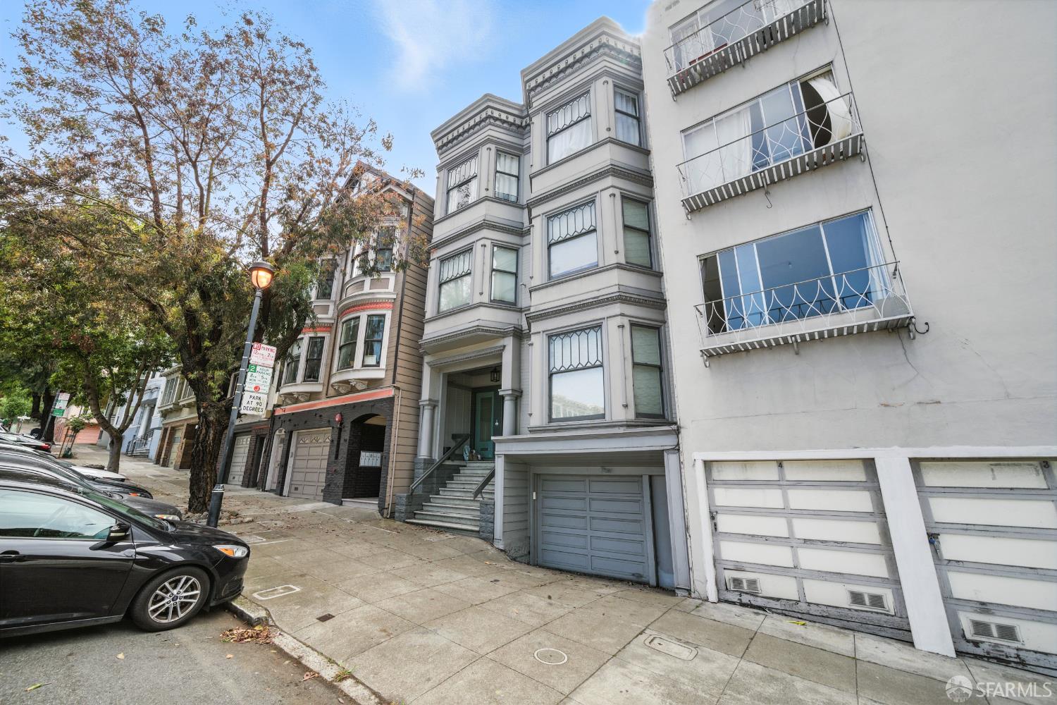 1207 Arguello Boulevard