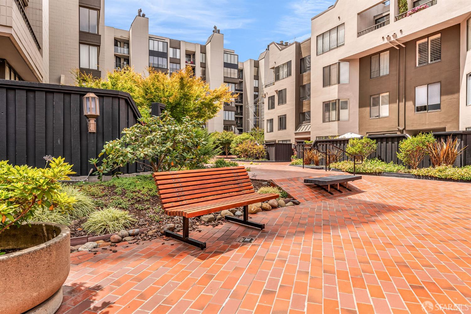 156 Lombard Street # 14
