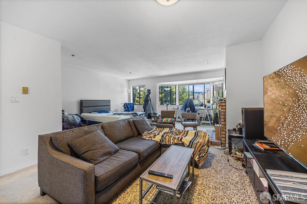 360 Guerrero Street # 415