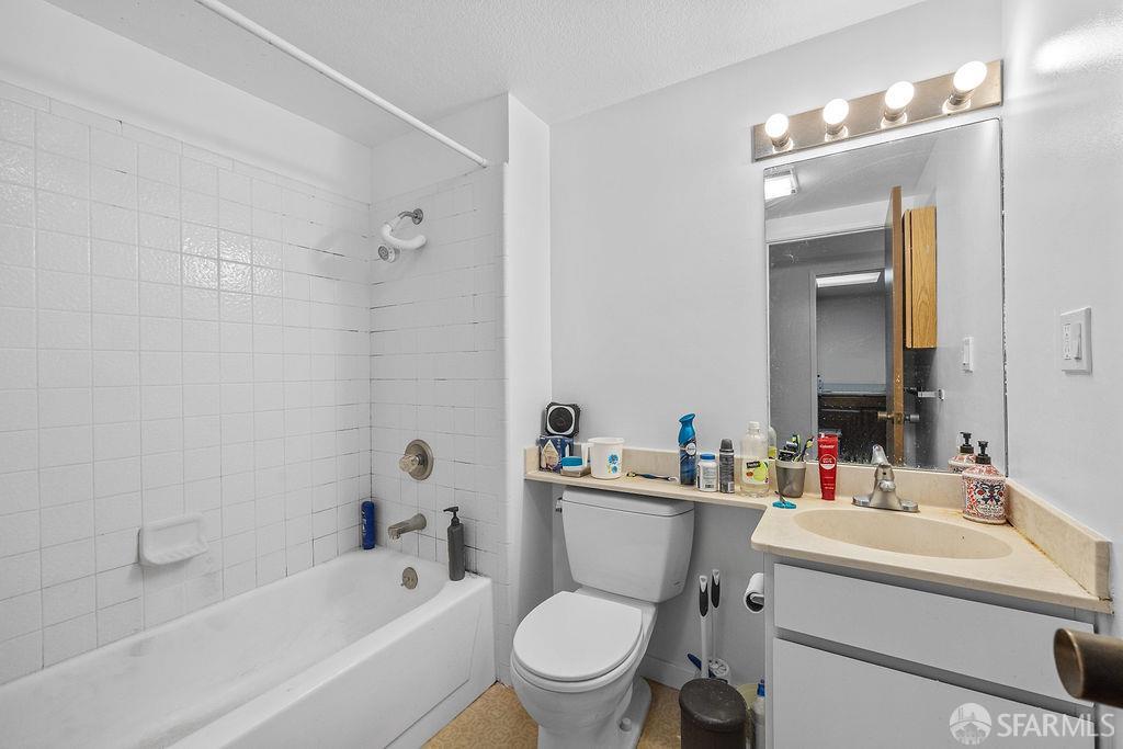 360 Guerrero Street # 415