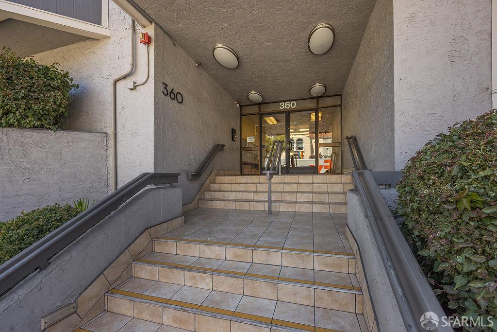 360 Guerrero Street # 415